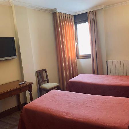 Rivera Del Duero San Esteban De Gormaz Ngoại thất bức ảnh